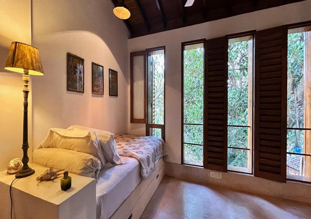 Saffronstays Stella Maris - Luxury Beach Front Villa Near Redi Beach Querim Extérieur photo