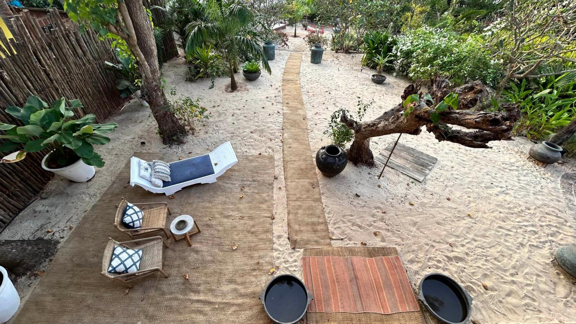 Saffronstays Stella Maris - Luxury Beach Front Villa Near Redi Beach Querim Extérieur photo
